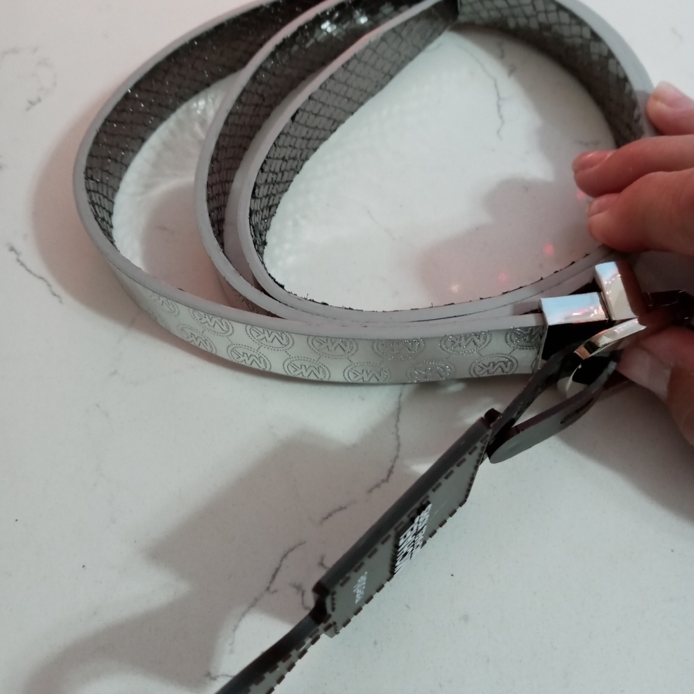 Michael Kors Silver faux snakeskin Genuine Leather Reversible Belt. M